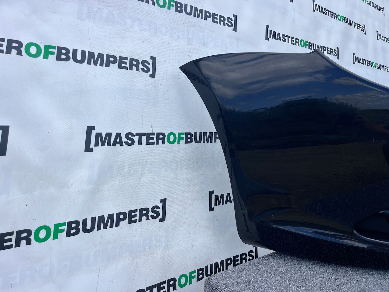 VW Eos Sport Convertible 2006-2009 Front Bumper No Pdc No Jets Genuine [v12]