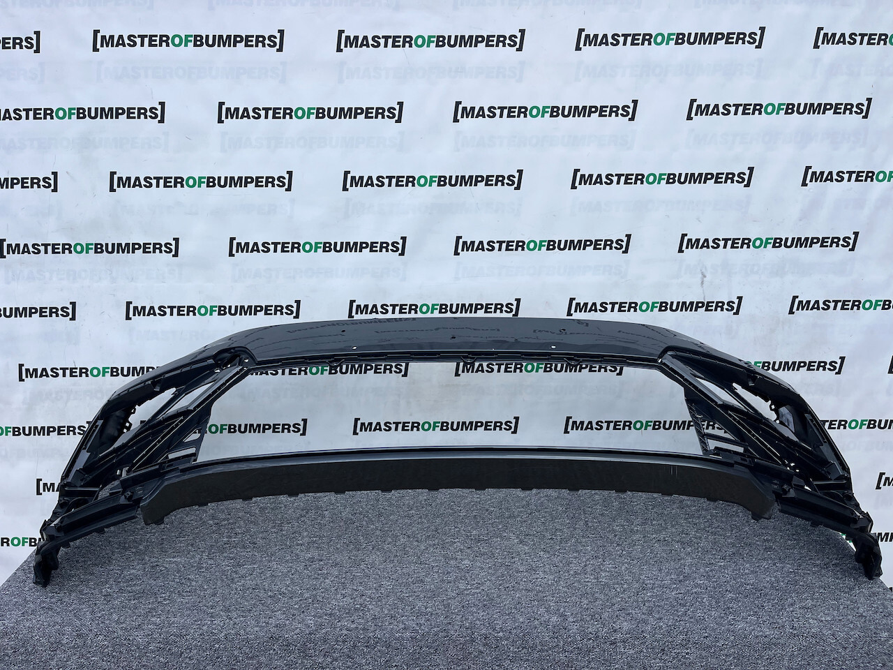VW Tiguan R Line Mk2 Suv 2016-2019 Front Bumper 6 Pdc No Jets Genuine [v163]