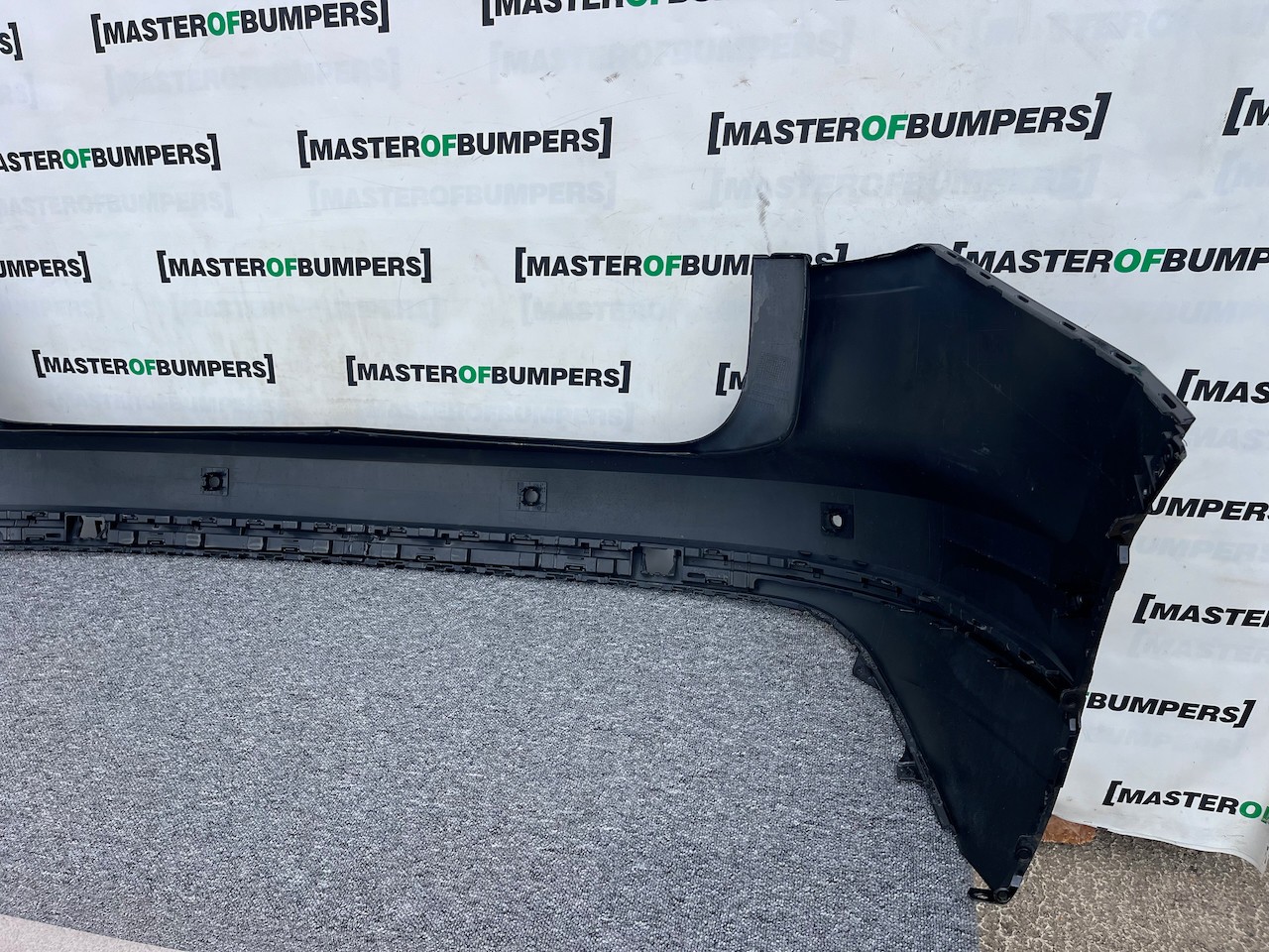 VW Touareg R Line Tdi V6 Mk3 2019-2023 Rear Bumper 6 Pdc Genuine [v340]