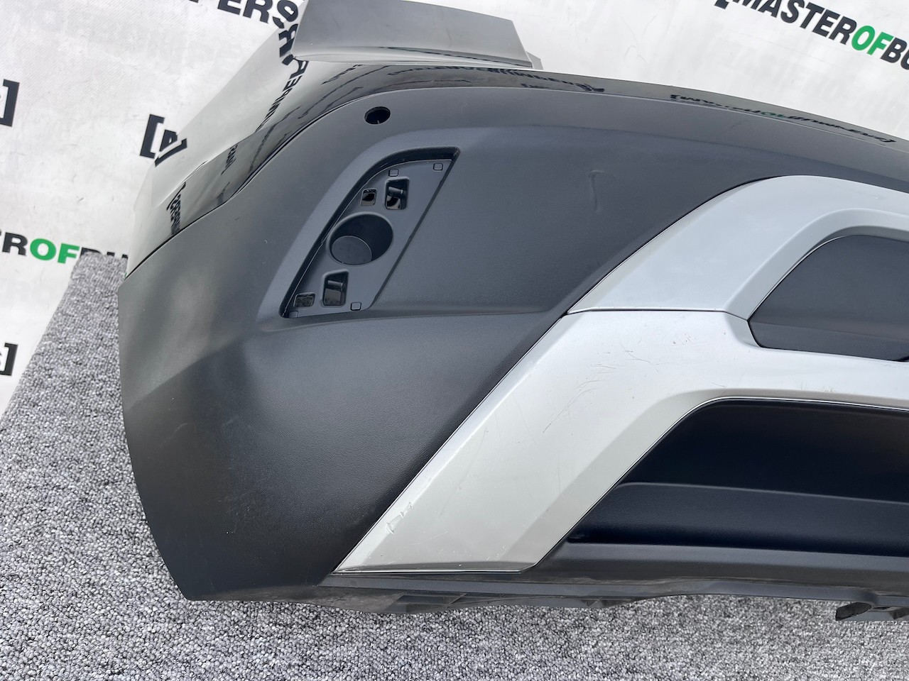 VW T-cross Tcross Se Suv 2019-2023 Rear Bumper Black 4 Pdc Genuine [v354]