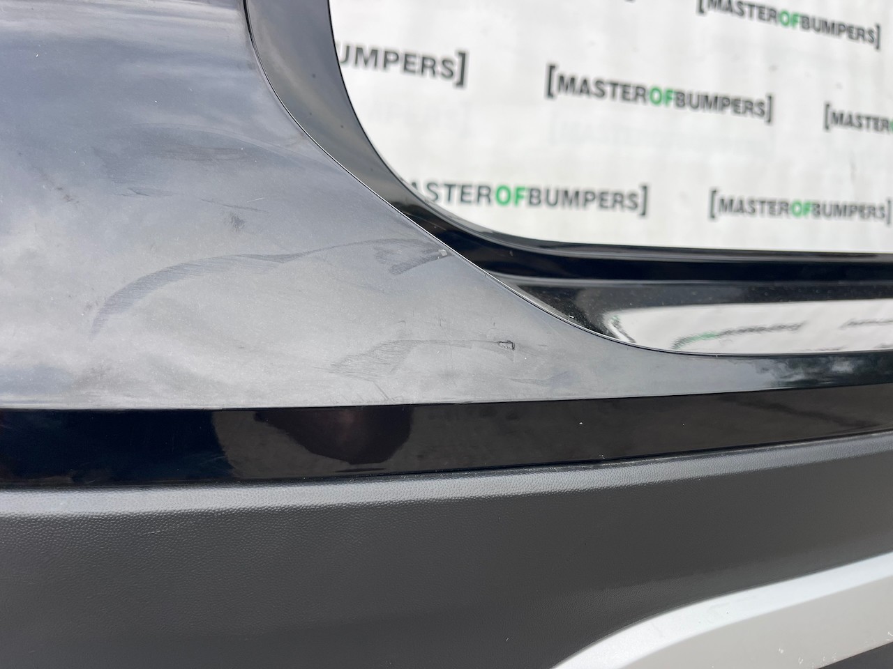 VW T-cross Tcross Se Suv 2019-2023 Rear Bumper Black 4 Pdc Genuine [v354]