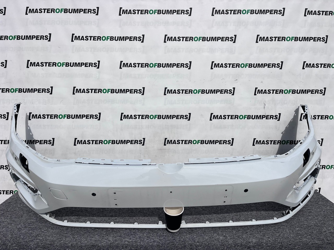 VW Golf R Mk7.5 Hatchback 2017-2019 Front Bumper 4 Pdc + Jets Genuine [v362]