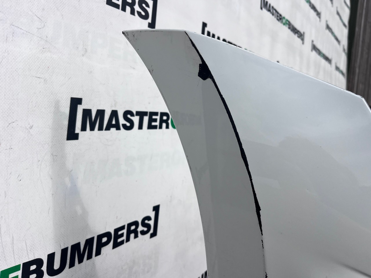 VW Golf R Mk7.5 Hatchback 2017-2019 Front Bumper 4 Pdc + Jets Genuine [v362]