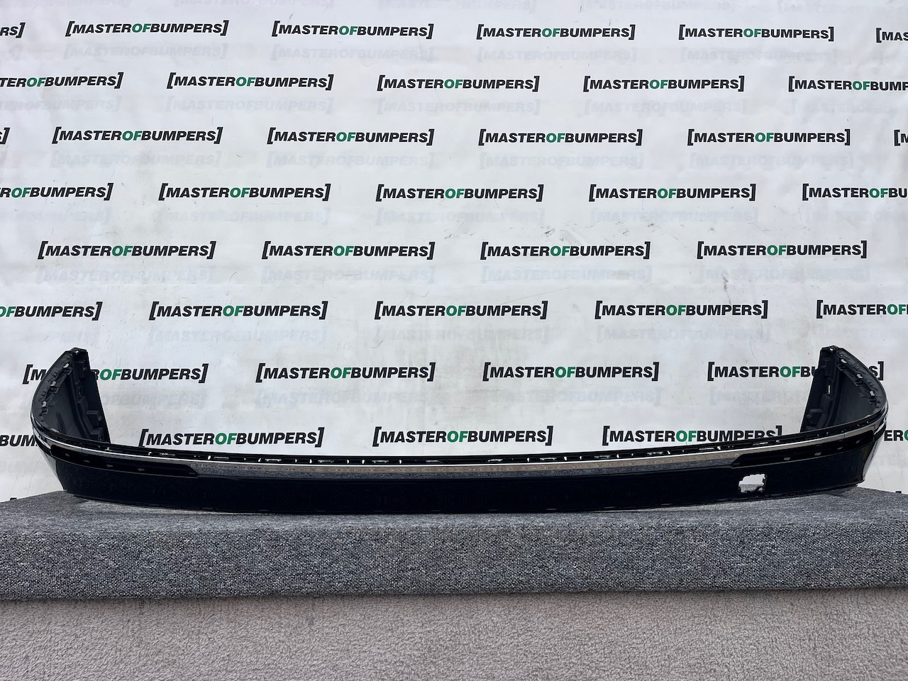 VW Tiguan R Line Mk2 2016-2018 Rear Bumper With Chrome Genuine [v364]