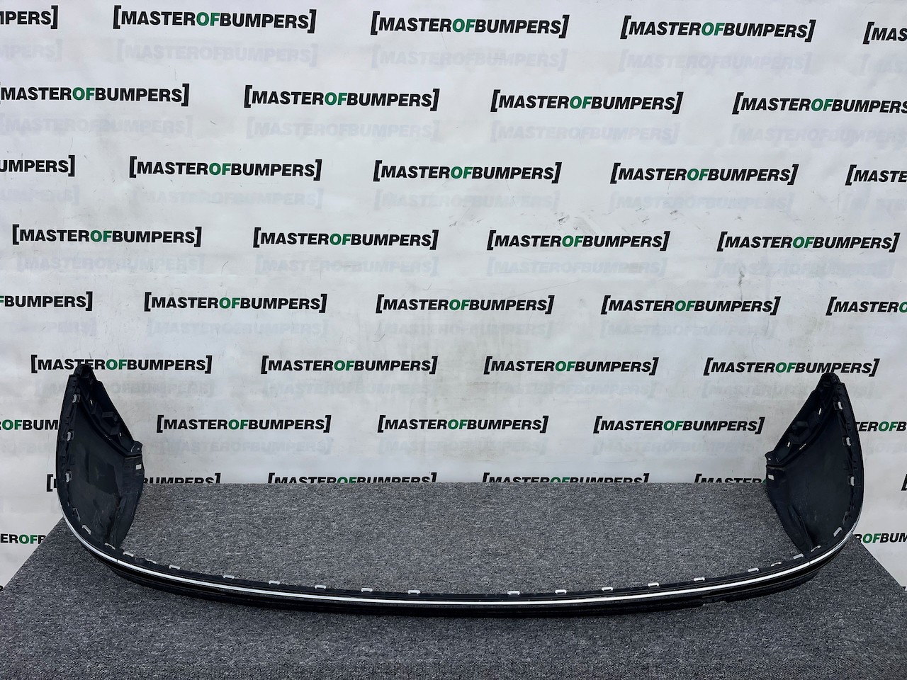 VW Tiguan R Line Mk2 2016-2018 Rear Bumper With Chrome Genuine [v364]