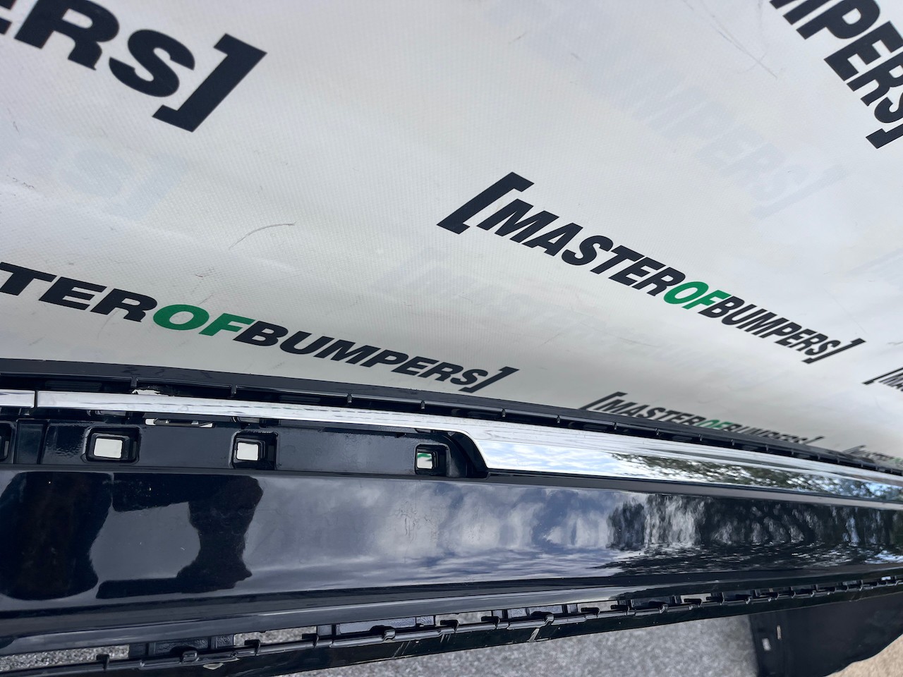 VW Tiguan R Line Mk2 2016-2018 Rear Bumper With Chrome Genuine [v364]