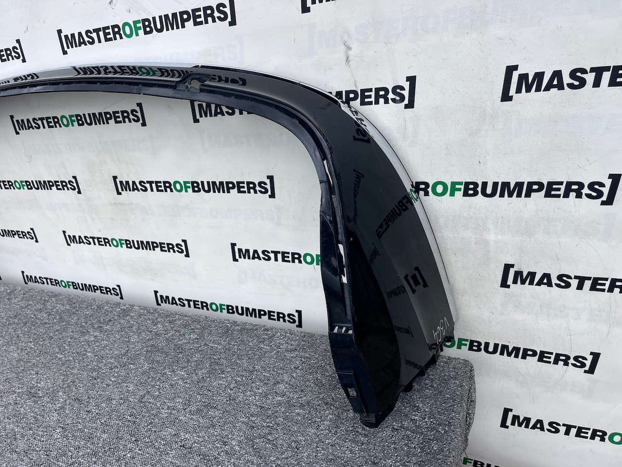 VW Tiguan R Line Mk2 2016-2018 Rear Bumper With Chrome Genuine [v364]
