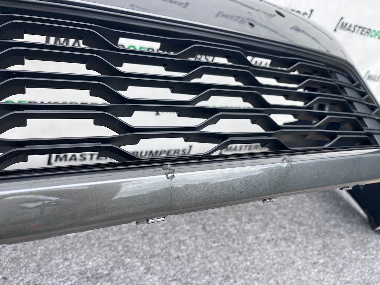 VW Golf R Line Mk7.5 Hatchback 2017-2019 Front Bumper 4 Pdc +jets Genuine [v388]