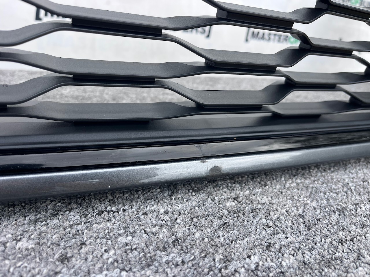 VW Golf R Line Mk7.5 Hatchback 2017-2019 Front Bumper 4 Pdc +jets Genuine [v388]