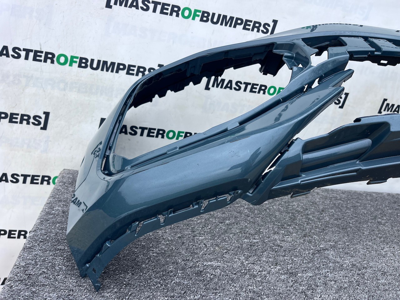 VW T-roc Troc R Line Tsi Evo Lift 2022-2025 Front Bumper 6 Pdc Genuine [v416]