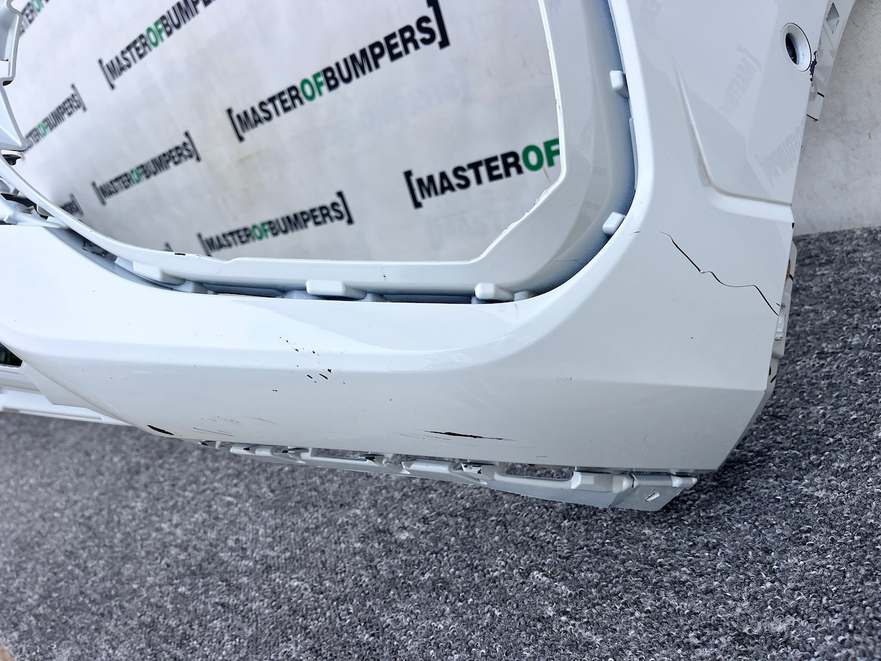 VW T-roc Troc R Line Tsi Evo Lift 2022-2025 Front Bumper 6 Pdc Genuine [v417]