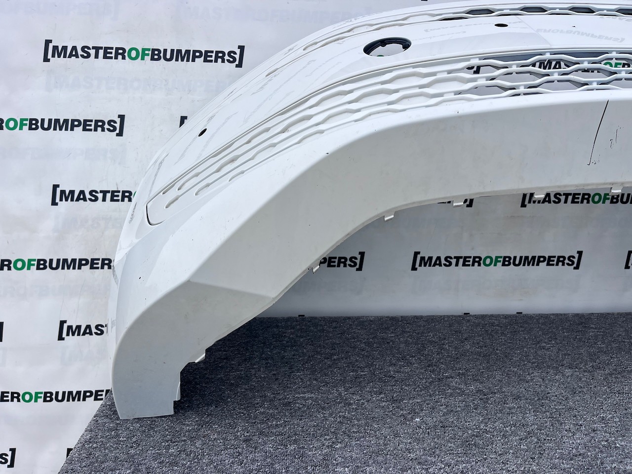 VW Multivan Style Edition T7 2022-on Front Bumper 6 Pdc Genuine [v406]