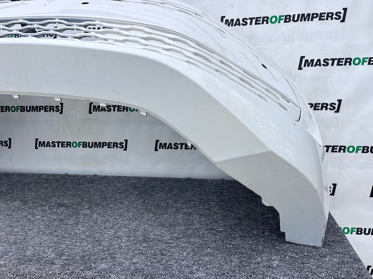 VW Multivan Style Edition T7 2022-on Front Bumper 6 Pdc Genuine [v406]