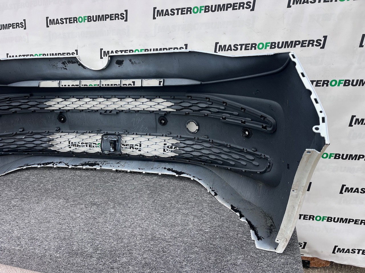 VW Multivan Style Edition T7 2022-on Front Bumper 6 Pdc Genuine [v406]