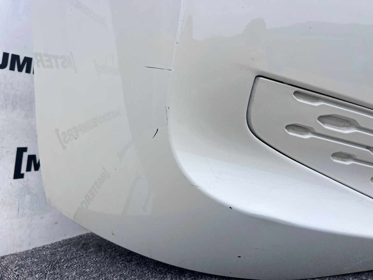 VW Multivan Style Edition T7 2022-on Front Bumper 6 Pdc Genuine [v406]