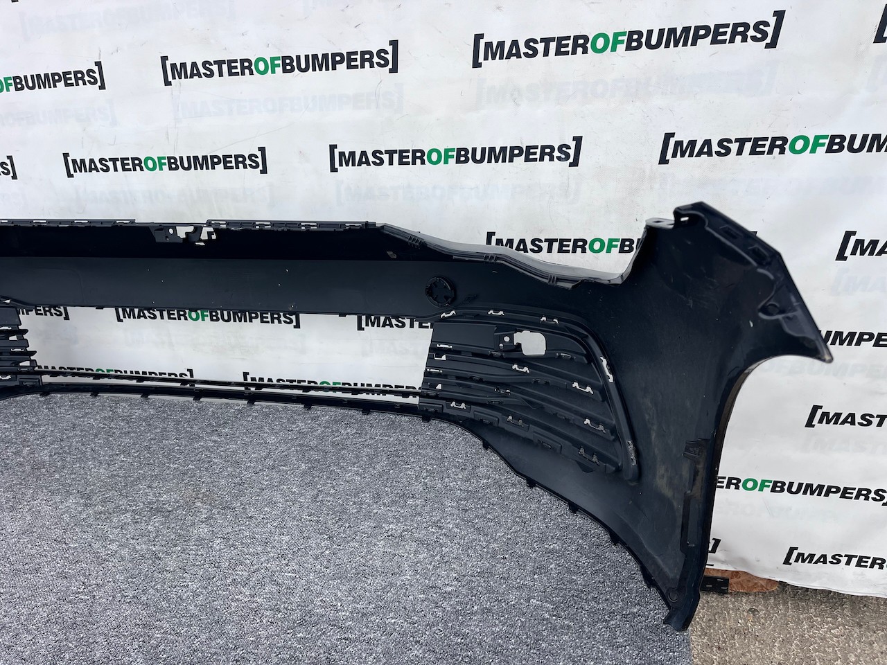 VW Golf Life Se Mk8 Hatchback 2020-2024 Front Bumper Black Genuine [v425]