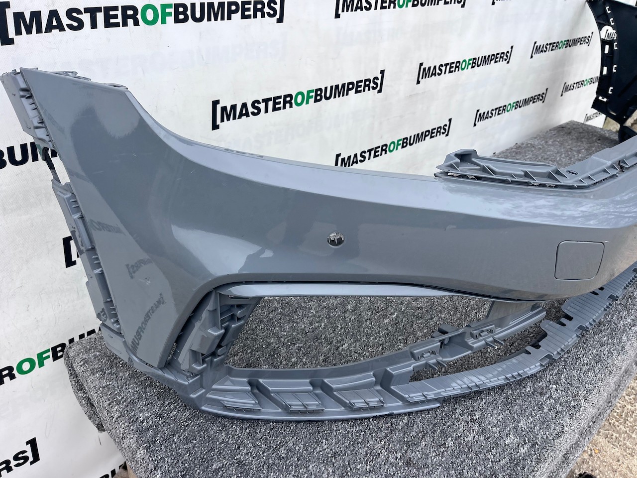 VW Passat Alltrack B8 Lift Estate 2021-2024 Front Bumper Pdc Genuine [v402]