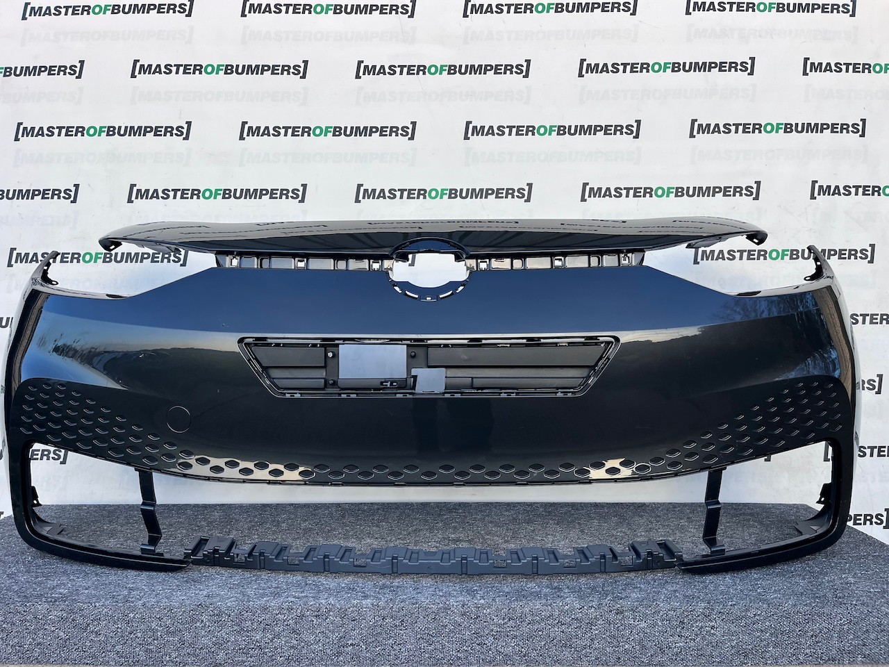 VW Id3 Id.3 Performance Hatchback 2020-2023 Front Bumper 4 Pdc Genuine [v441]