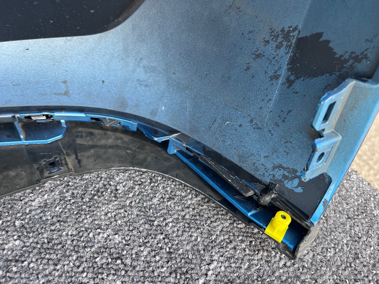 VW Id3 Id.3 Performance Hatchback Lift 2024-on Front Bumper 6 Pdc Genuine [v440]