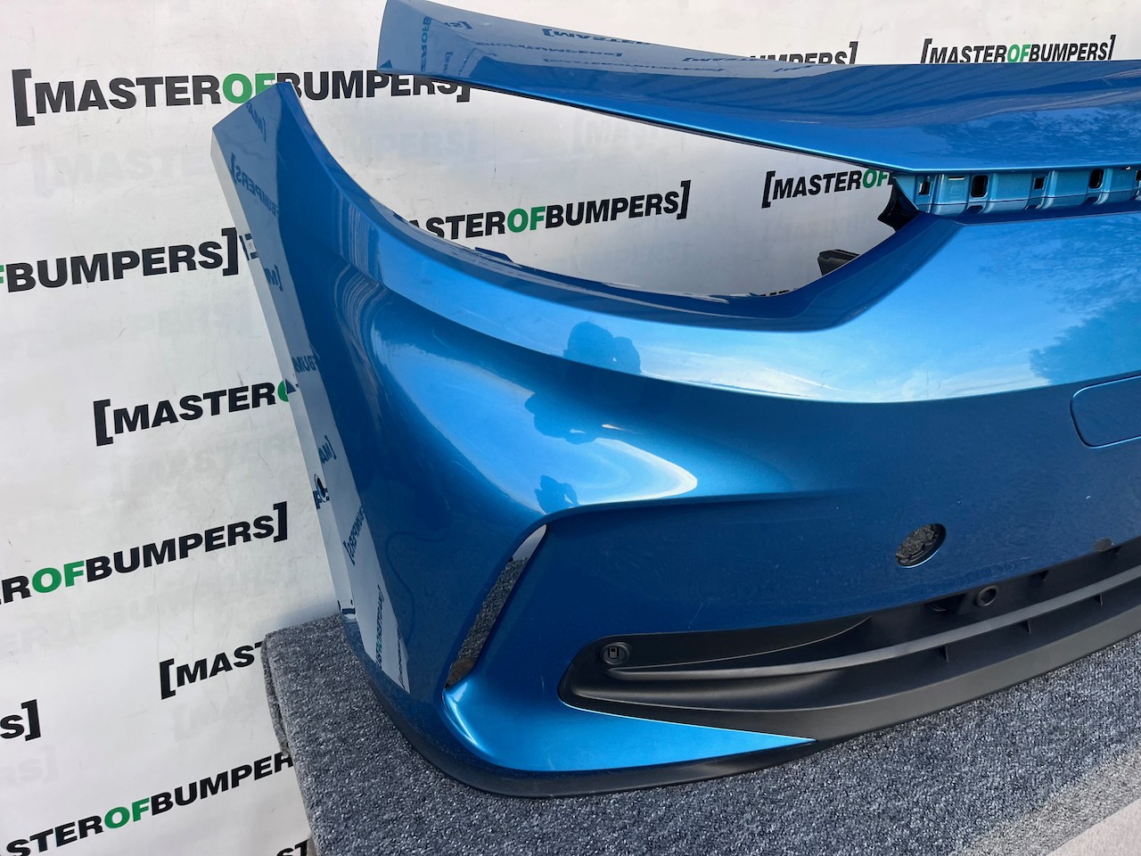 VW Id3 Id.3 Performance Hatchback Lift 2024-on Front Bumper 6 Pdc Genuine [v440]