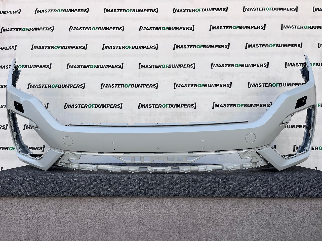 VW Touareg R Line Tdi V6 Mk3 2019-2023 Front Bumper 6 Pdc +jets Genuine [v443]
