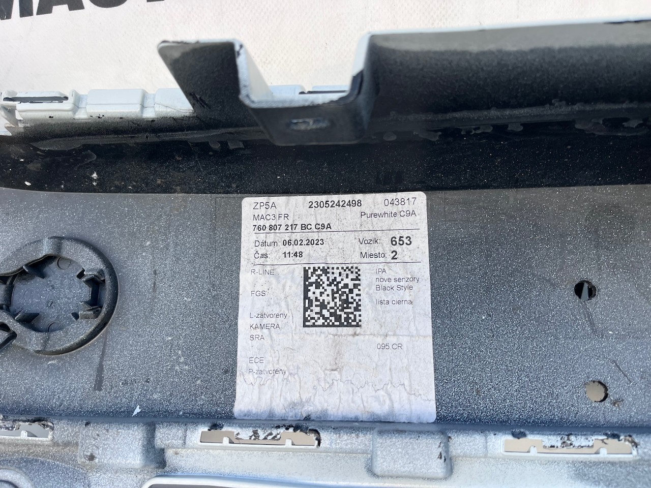 VW Touareg R Line Tdi V6 Mk3 2019-2023 Front Bumper 6 Pdc +jets Genuine [v443]