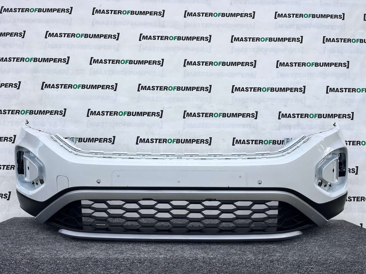 VW T-roc Troc Tfsi Evo Life Style 2022-2025 Front Bumper 6 Pdc Genuine [v430]