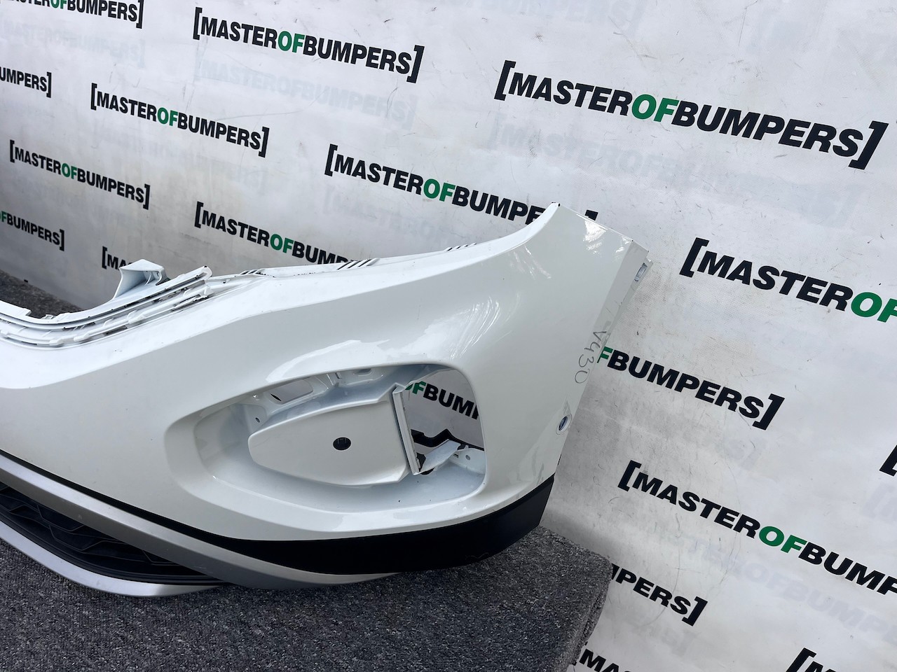 VW T-roc Troc Tfsi Evo Life Style 2022-2025 Front Bumper 6 Pdc Genuine [v430]