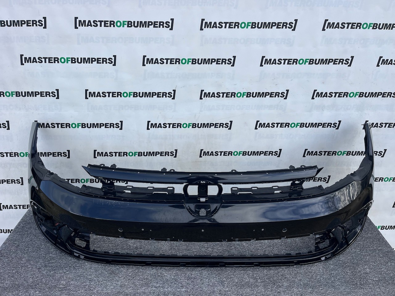 VW Polo Se Gt R Line Mk6 Lift Hatchback 2021-2024 Front Bumper Genuine [v431]