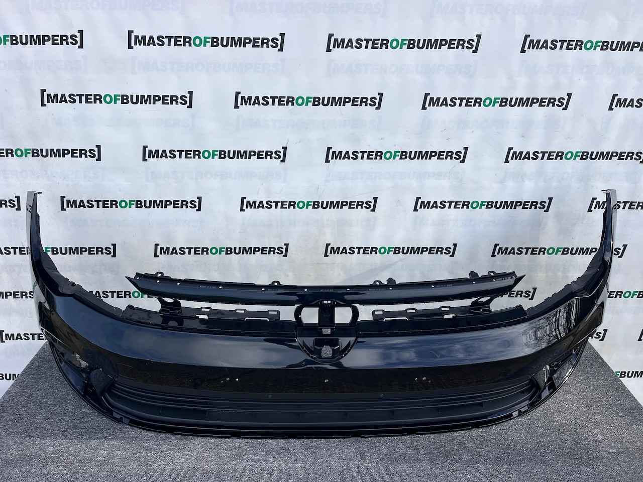 VW Polo Se Gt R Line Mk6 Lift Hatchback 2021-2024 Front Bumper Genuine [v448]