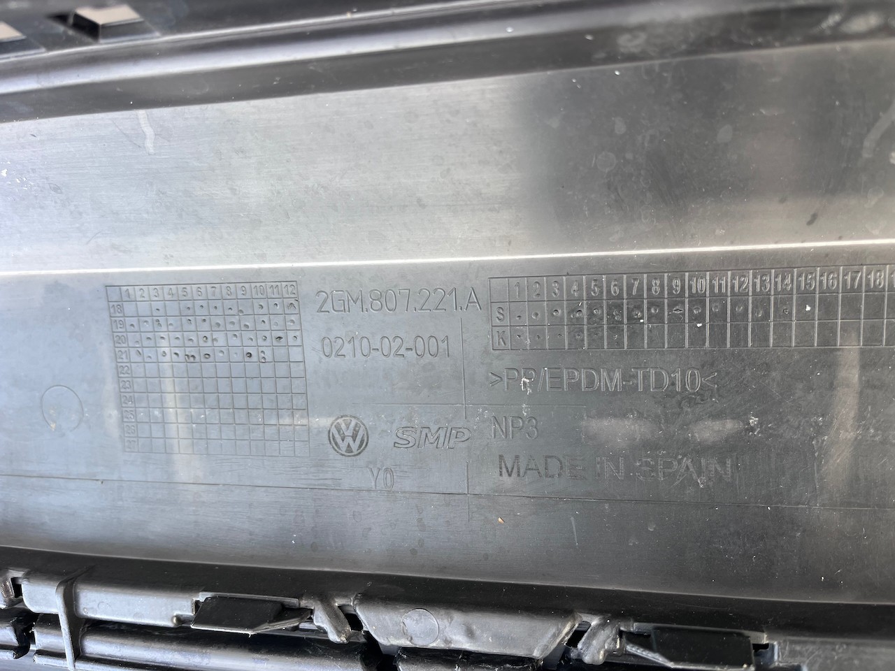 VW T-cross Tcross Se Active R Line 2019-2023 Front Bumper Genuine [v436]