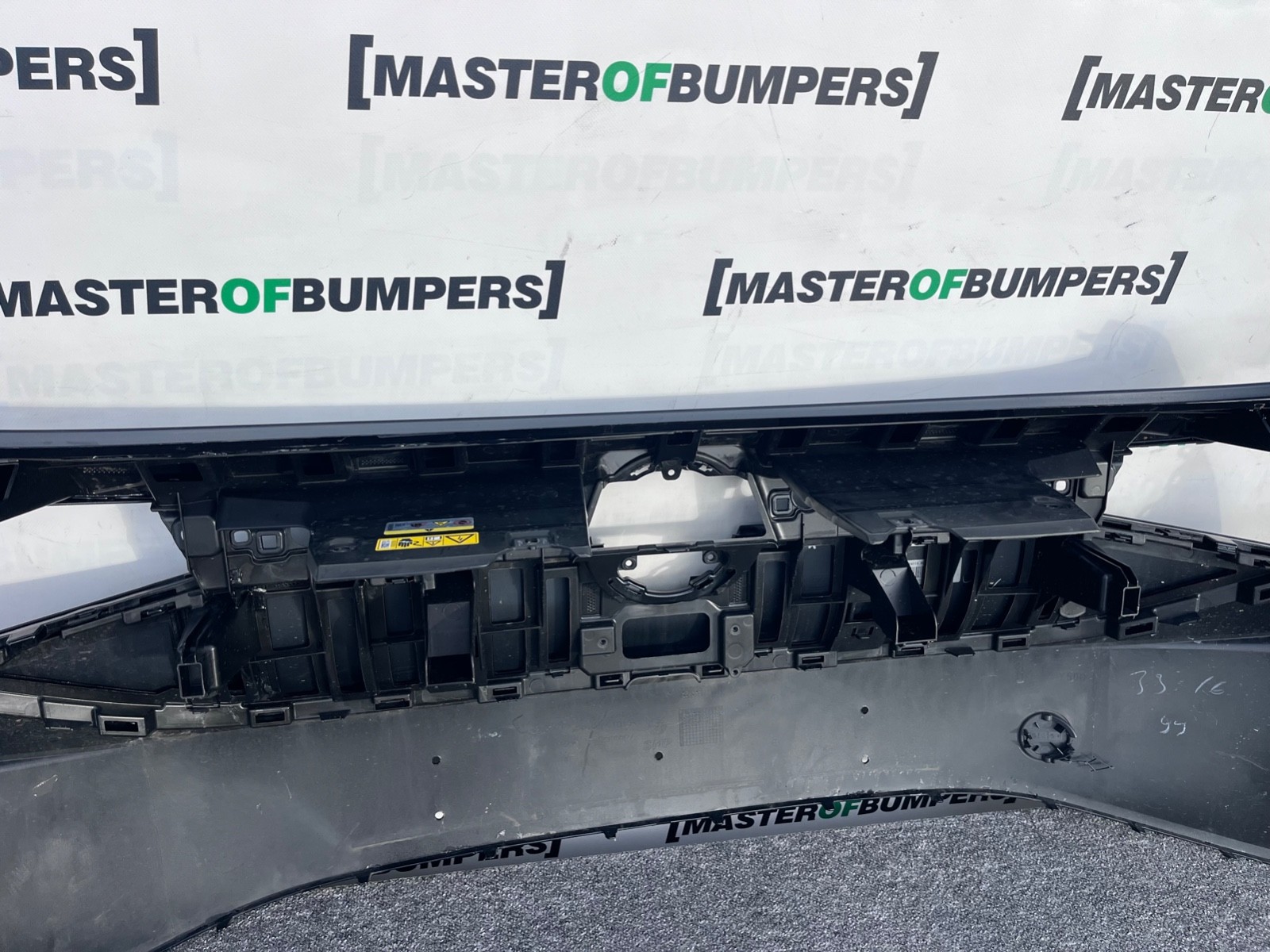 VW Id4 Id.4 Life Max 2021-on Front Bumper 6 Pdc Genuine [v464]