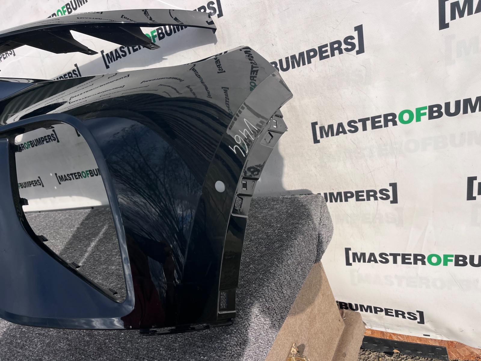 VW Id4 Id.4 Life Max 2021-on Front Bumper 6 Pdc Genuine [v464]