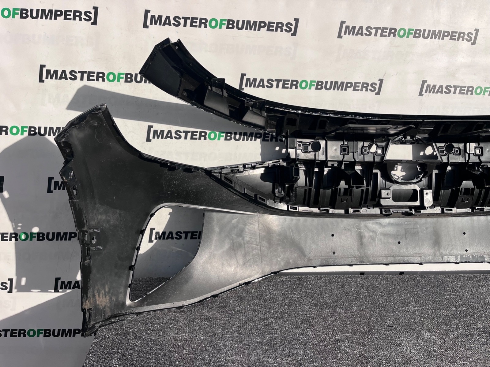 VW Id4 Id.4 Life Max 2021-on Front Bumper 6 Pdc Genuine [v464]