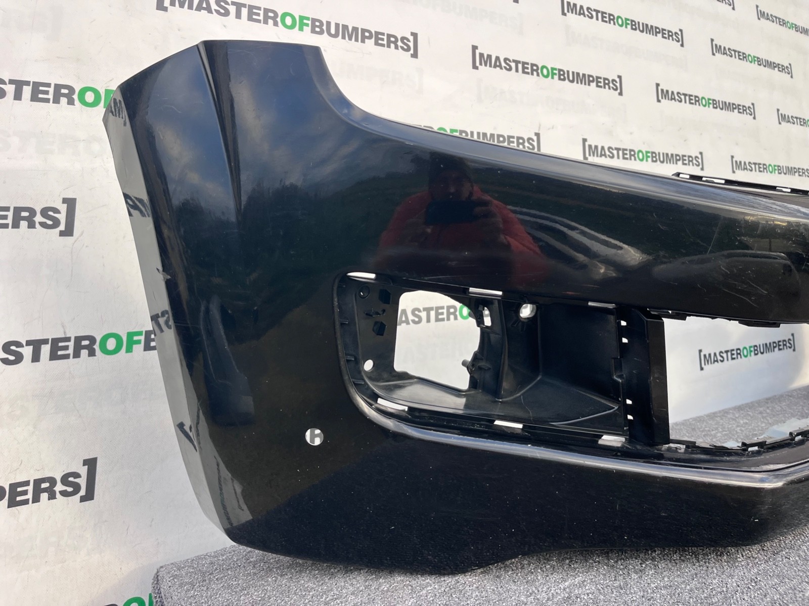 VW Amarok Mk1 Pre-facelift 2010-2015 Front Bumper 4 Pdc Genuine [v460]