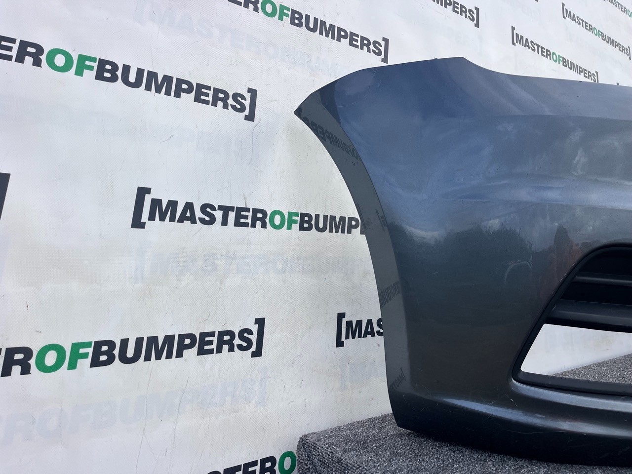 VW Caddy Passenger Short Maxi 2015-19 Front Bumper No Pdc No Jets Genuine [v468]