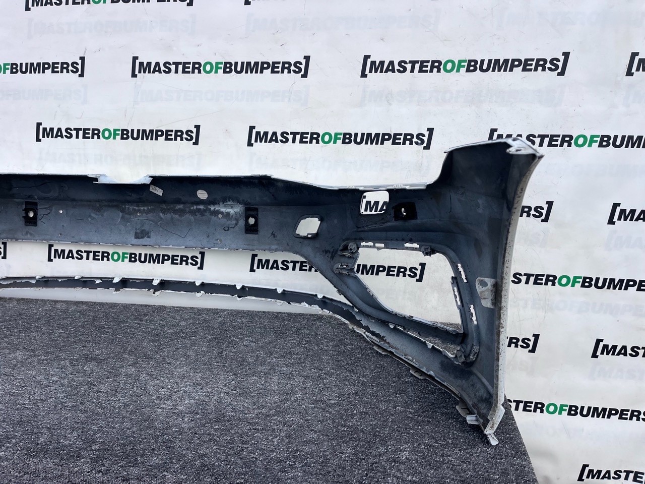 VW Golf R Mk7.5 Hatchback Esta 2017-2019 Front Bumper 4 Pdc +jets Genuine [v470]