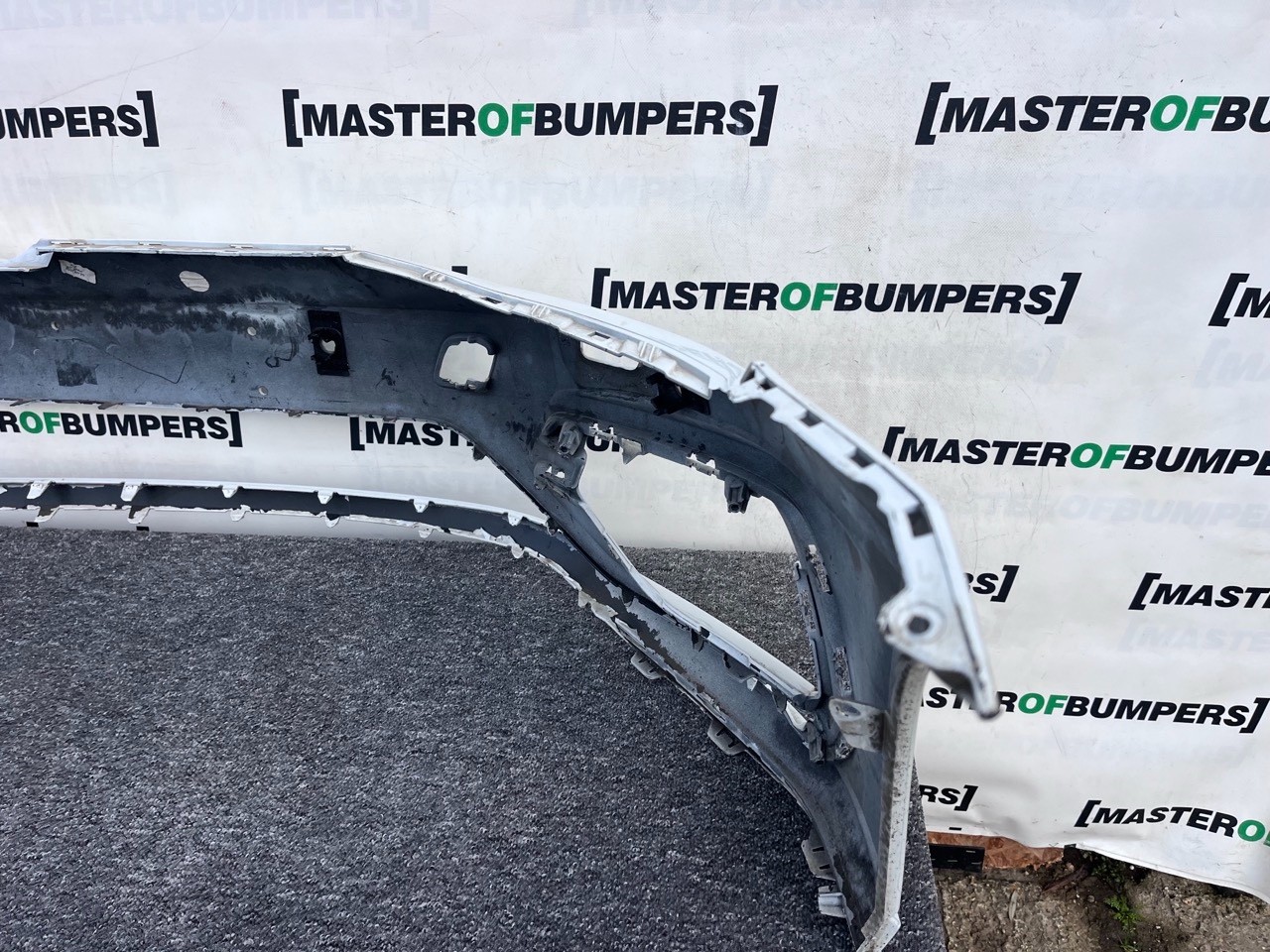 VW Golf R Mk7.5 Hatchback Esta 2017-2019 Front Bumper 4 Pdc +jets Genuine [v470]