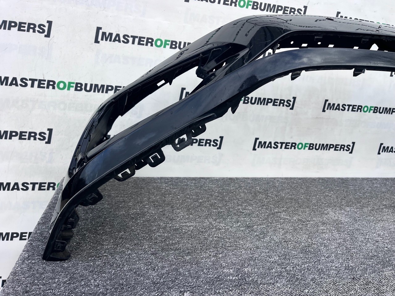 VW Golf R Mk7.5 Hatchback Esta 2017-2019 Front Bumper 4 Pdc Genuine [v467]
