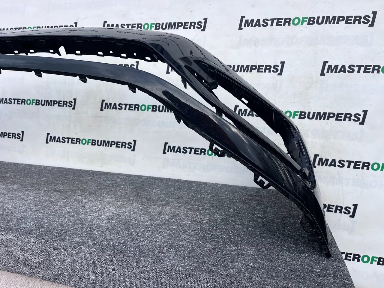 VW Golf R Mk7.5 Hatchback Esta 2017-2019 Front Bumper 4 Pdc Genuine [v467]