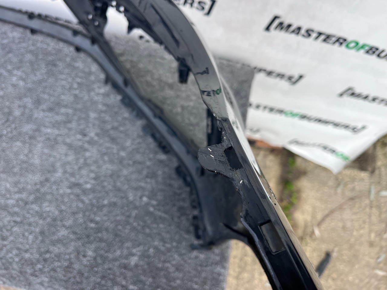 VW Golf R Mk7.5 Hatchback Esta 2017-2019 Front Bumper 4 Pdc Genuine [v467]