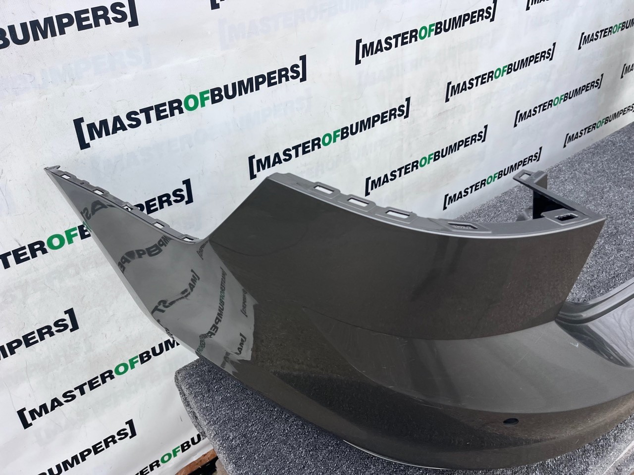 VW Golf Estate Mk7.5 (mk7 Facelift) 2017-2020 Rear Bumper 4 Pdc Genuine [v473]