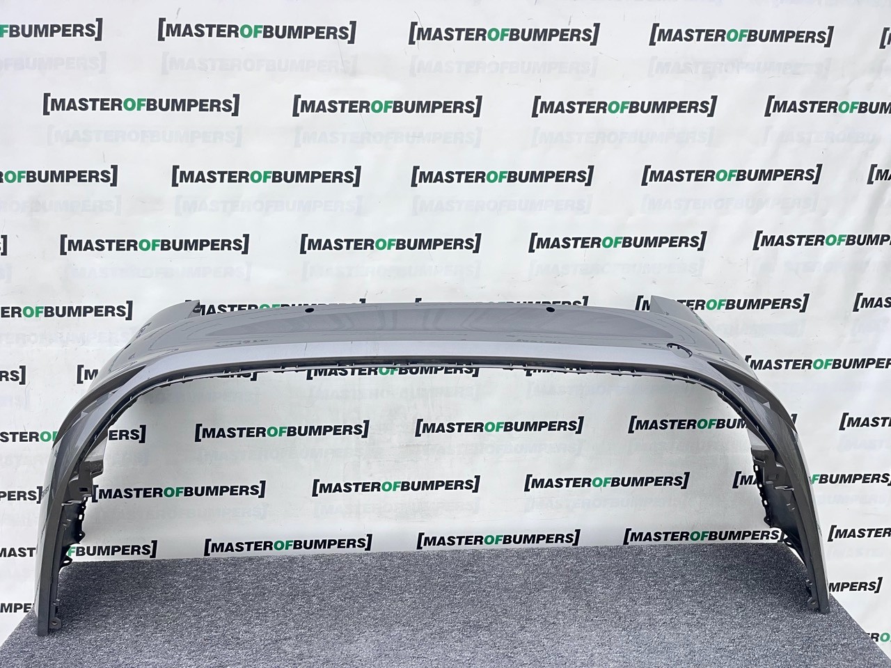 VW Golf Estate Mk7.5 (mk7 Facelift) 2017-2020 Rear Bumper 4 Pdc Genuine [v473]