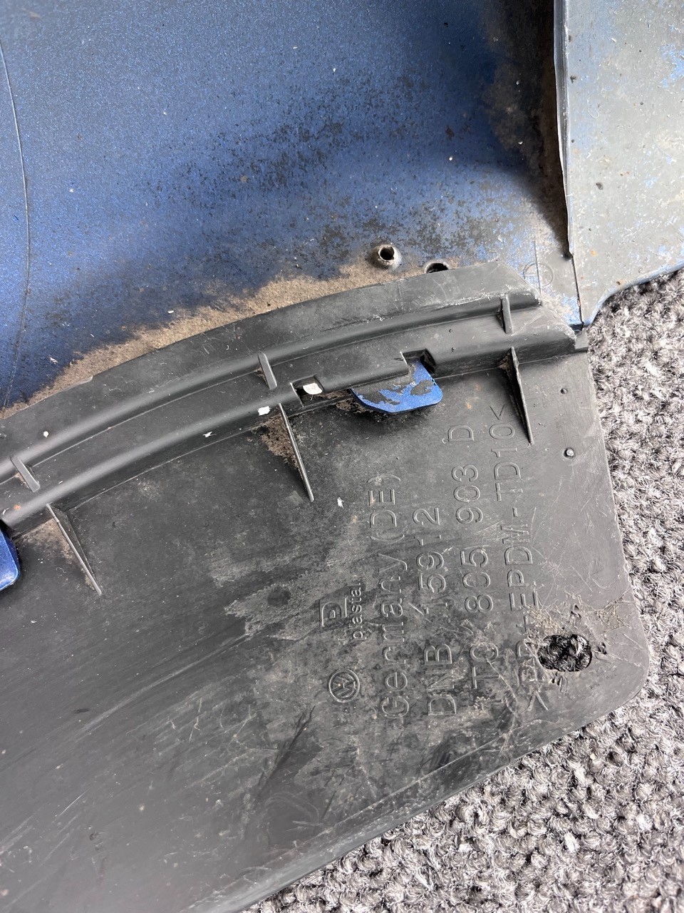 VW Touran Mk2 2011-2014 Front Bumper No Pdc No Jets Genuine [v918]