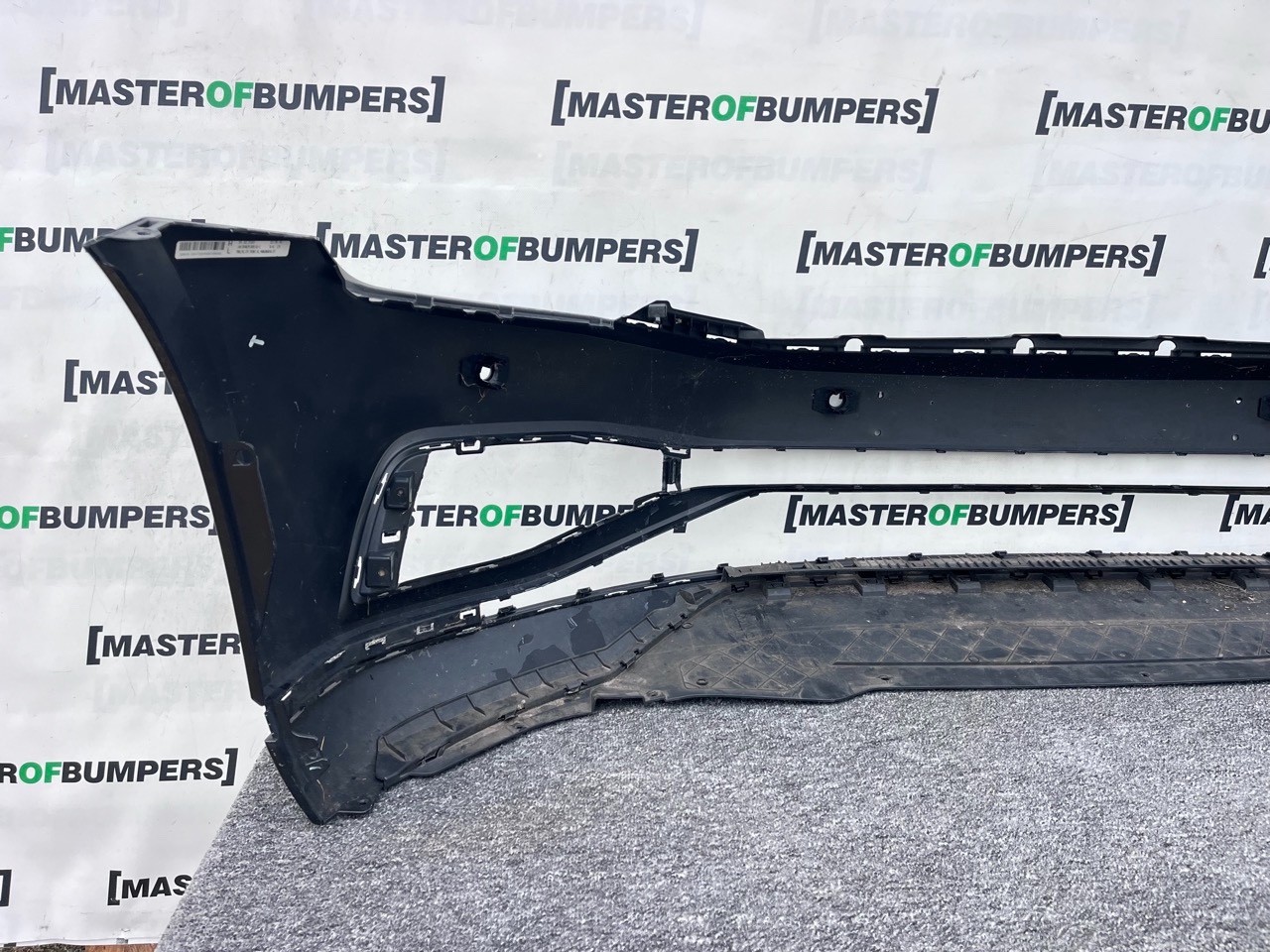 VW Passat Gt B8 Lift (b8.5) 2020-2024 Front Bumper 4 Pdc No Jets Genuine [v427]