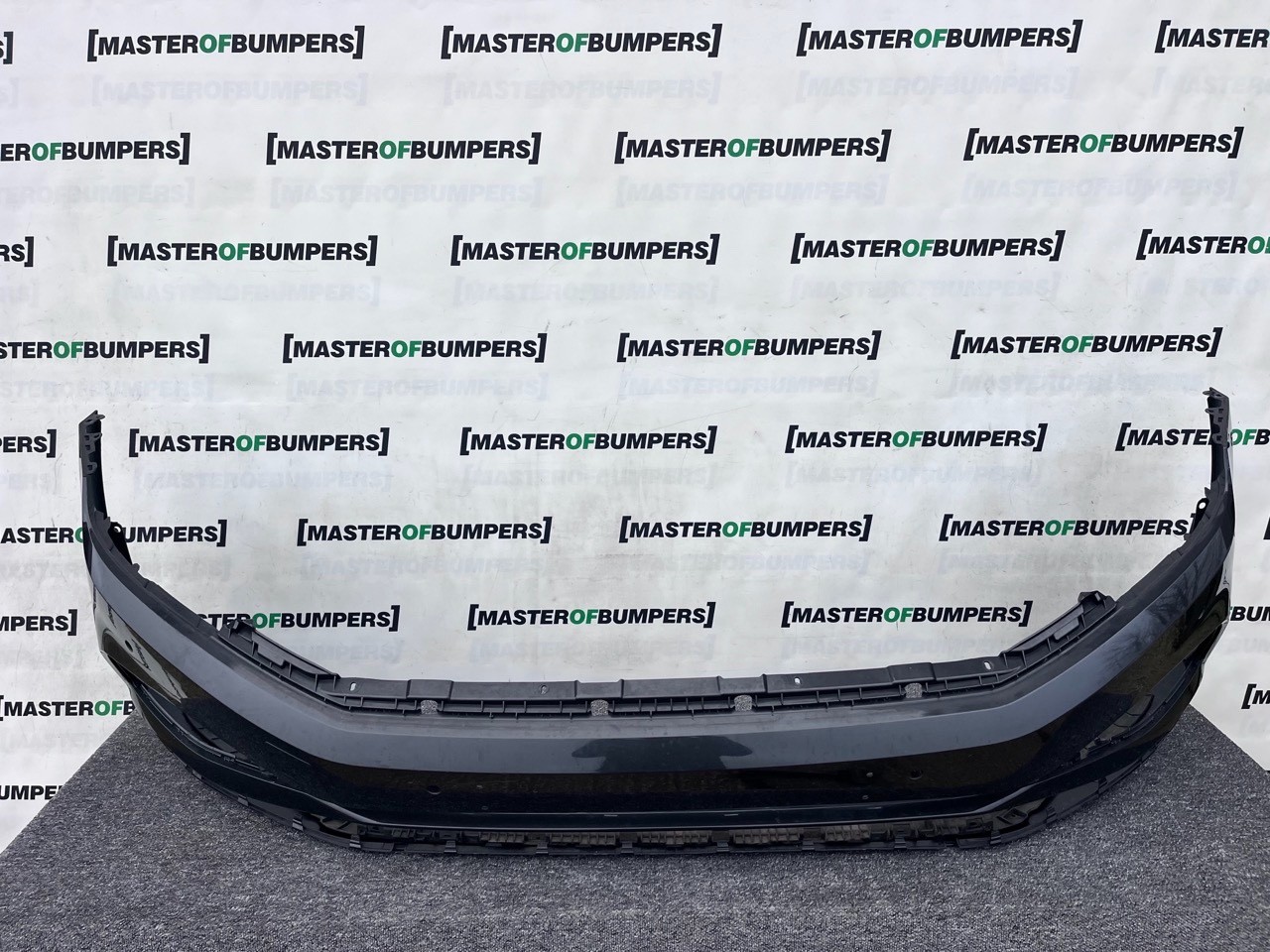 VW Passat Gt B8 Lift (b8.5) 2020-2024 Front Bumper 4 Pdc No Jets Genuine [v427]