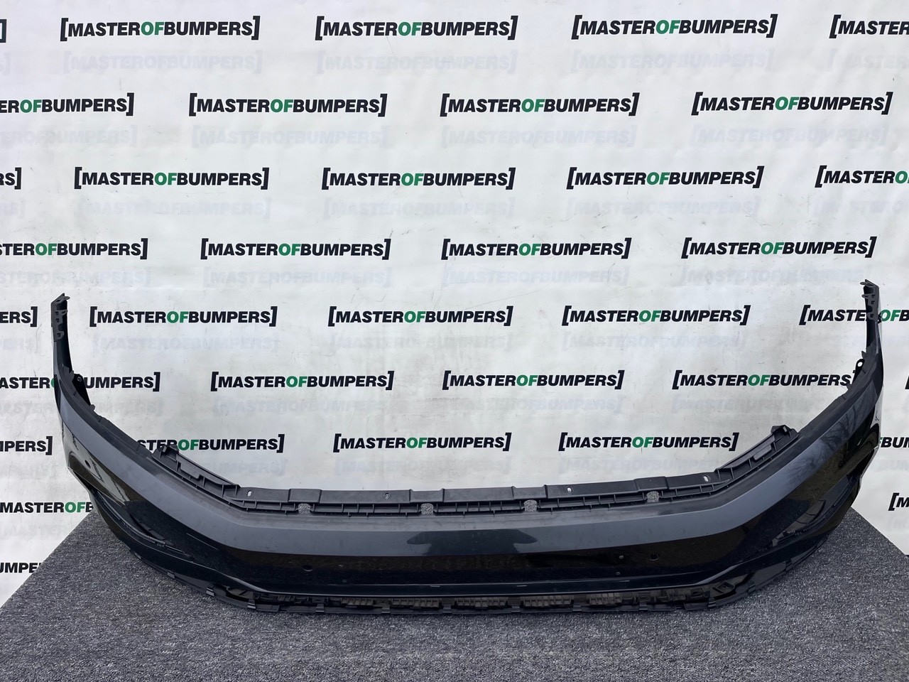VW Passat Gt B8 Lift (b8.5) 2020-2024 Front Bumper 4 Pdc No Jets Genuine [v427]