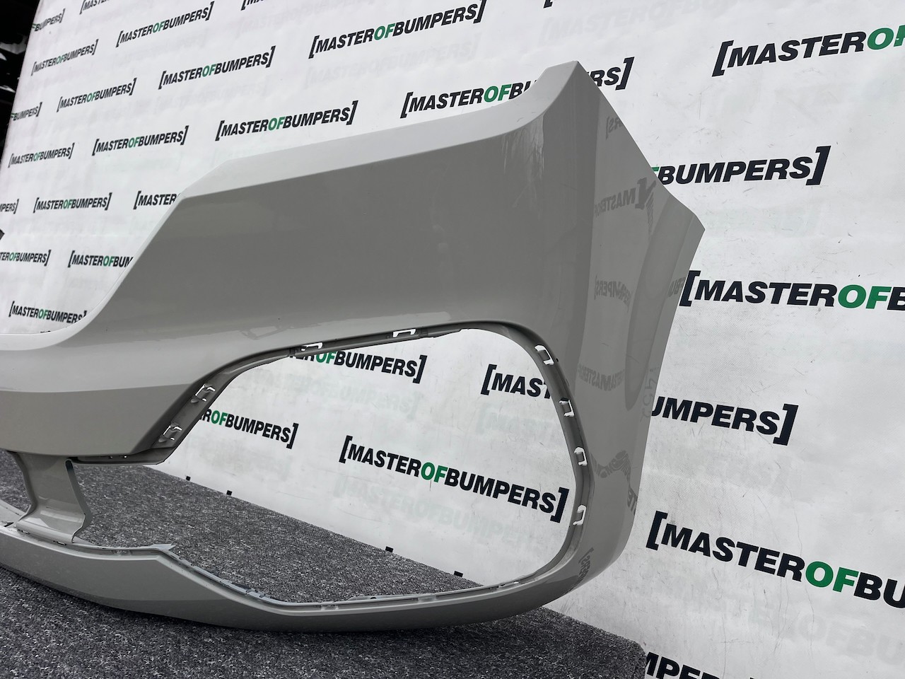 VW Transporter Caravelle T6 Lift T6.1 2020-2024 Front Bumper 4pdc Genuine [v452]