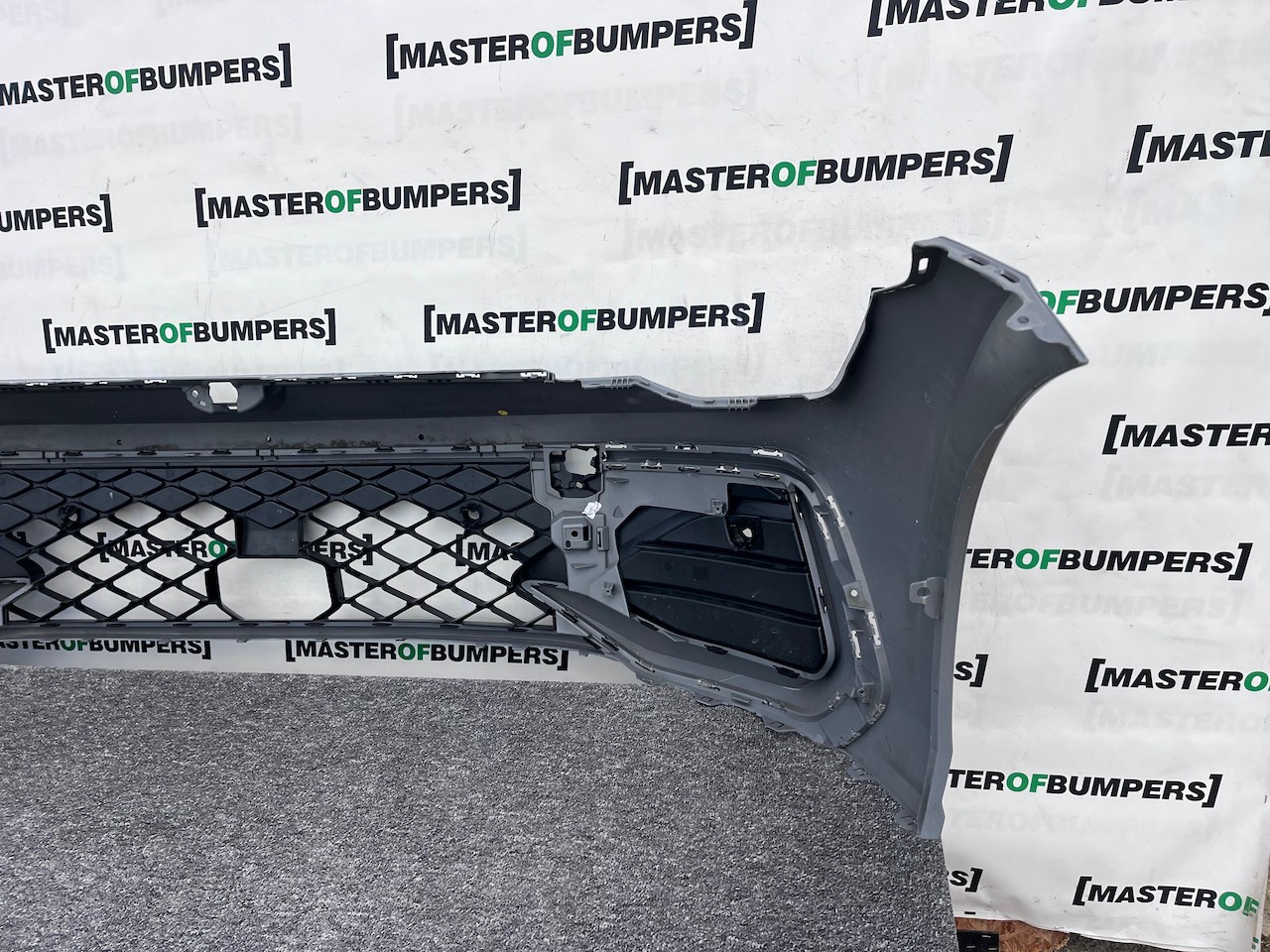 VW Golf R-line Mk8 Lift Hatchback 2024-on Front Bumper 4 Pdc Genuine [v745]