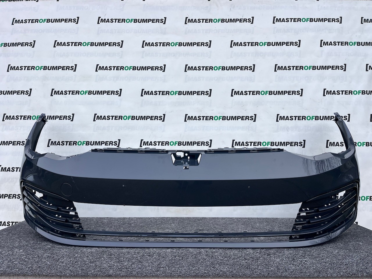 VW Golf Se Mk8 Hatchback 2020-2024 Front Bumper 4 Pdc Genuine [v477]